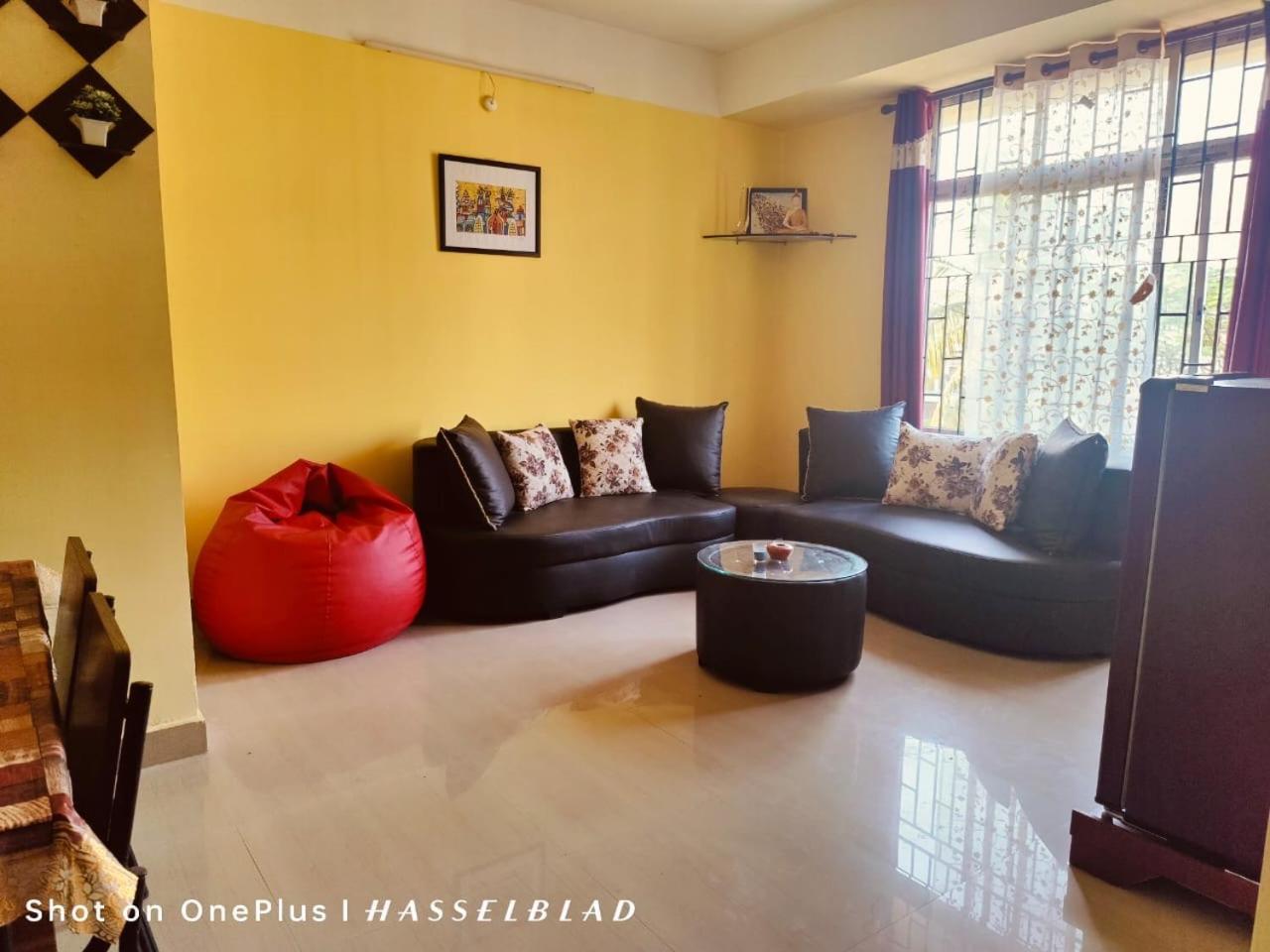 Dreams Abode Studio Apartment Guwahati Bagian luar foto