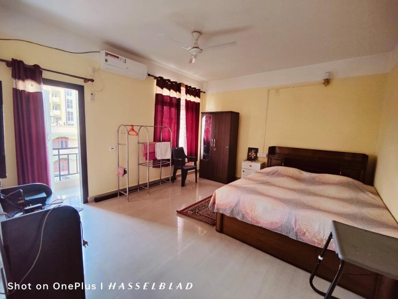 Dreams Abode Studio Apartment Guwahati Bagian luar foto
