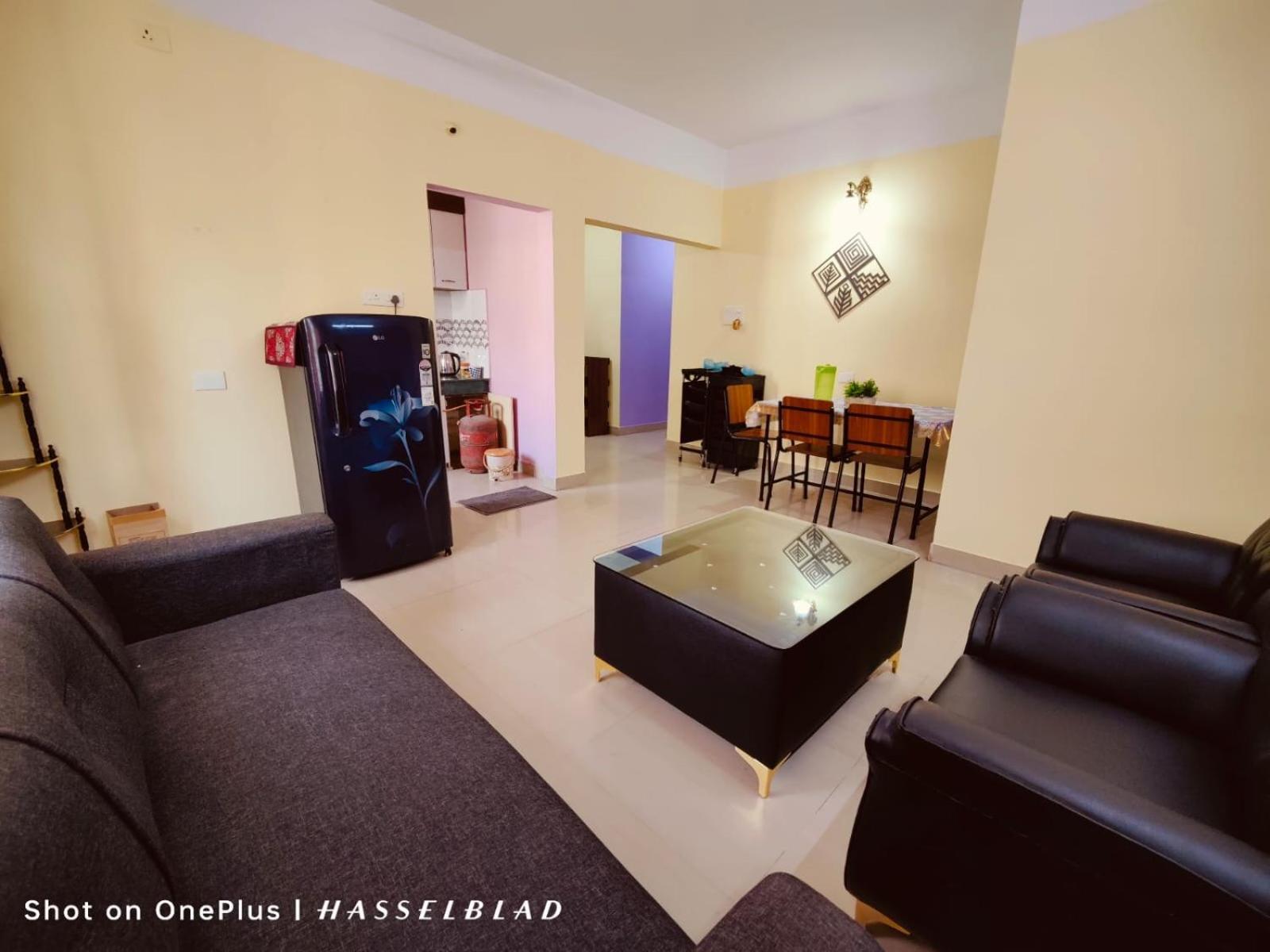 Dreams Abode Studio Apartment Guwahati Bagian luar foto