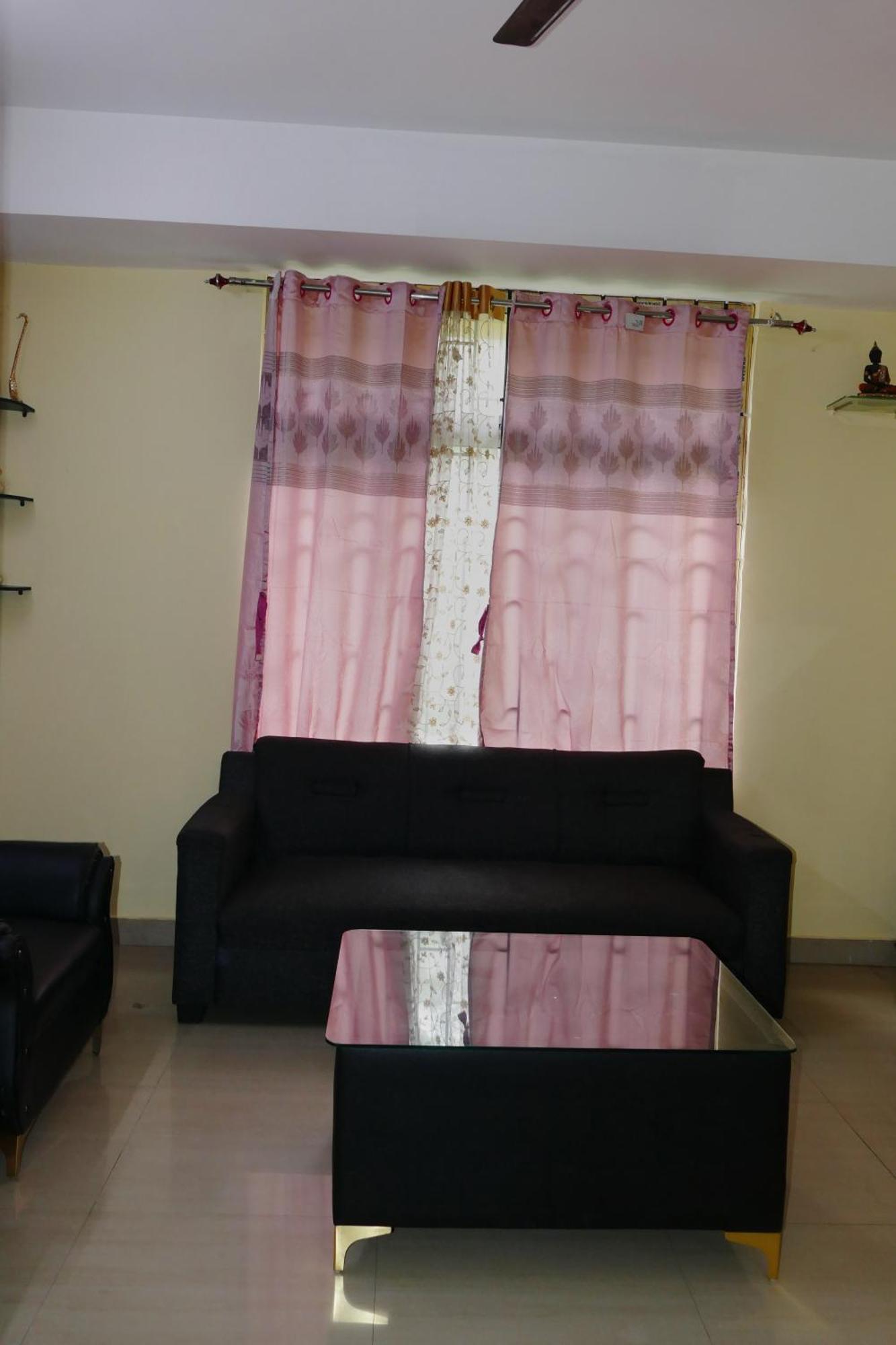 Dreams Abode Studio Apartment Guwahati Bagian luar foto
